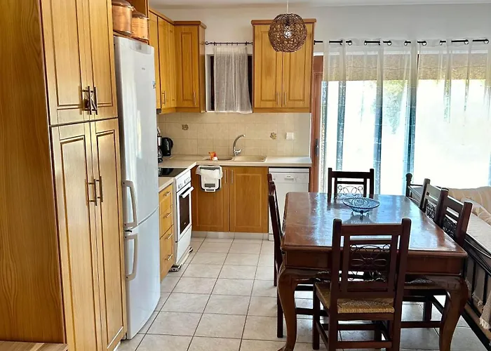 Althaea モネンバシア