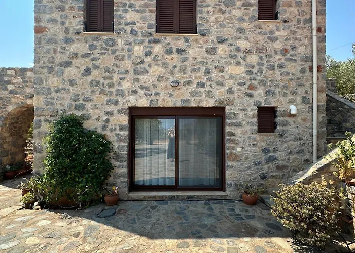 別荘 Althaea モネンバシア